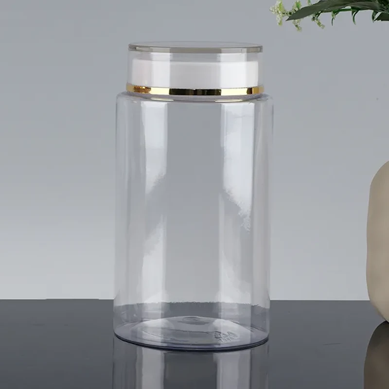 カプセル用のペットボトル